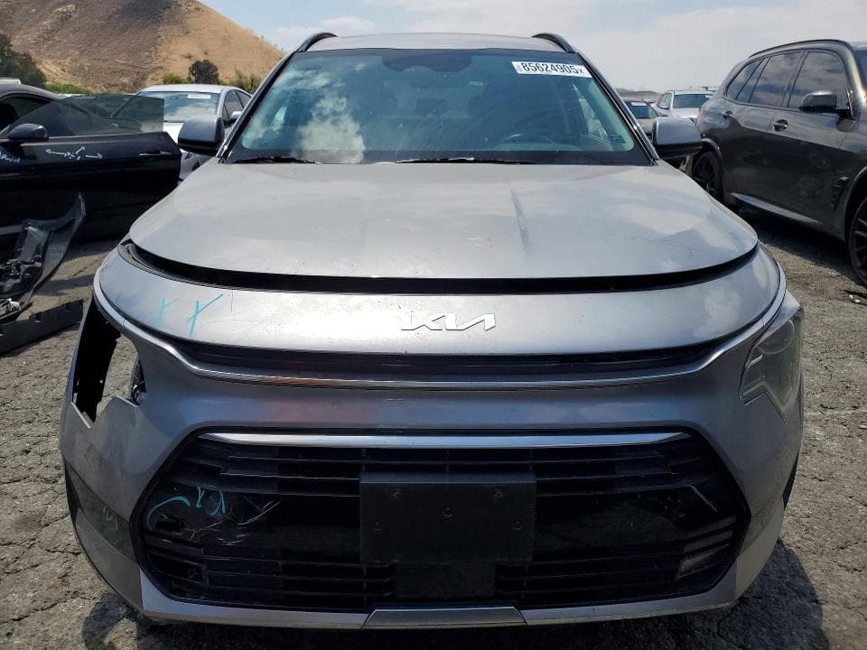 2023 KIA NIRO EX 5