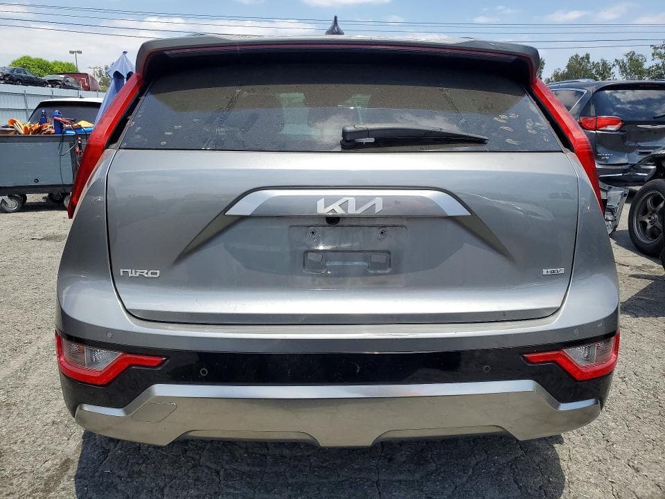 2023 KIA NIRO EX 6