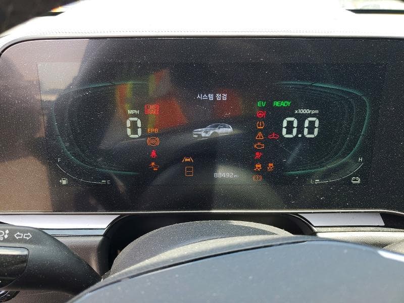2023 KIA NIRO EX 9