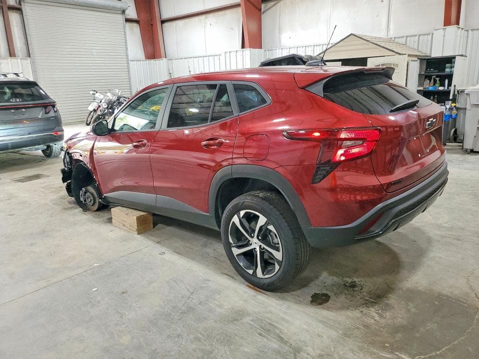 2024 CHEVROLET TRAX 1RS 2