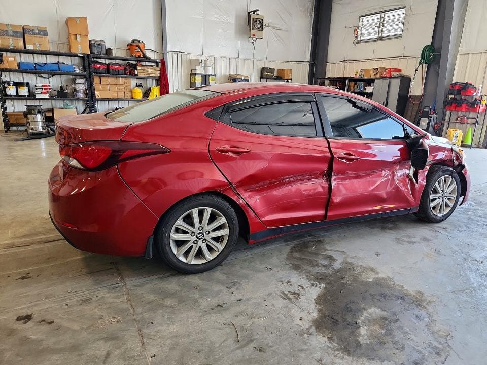 2016 HYUNDAI ELANTRA SE SE 3