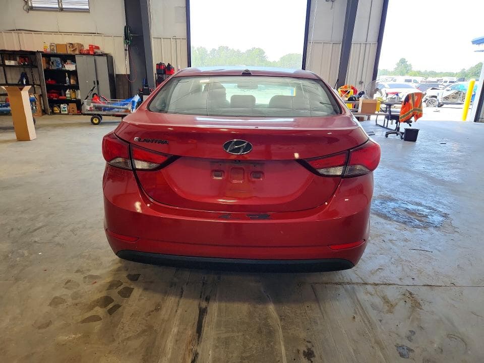 2016 HYUNDAI ELANTRA SE SE 6