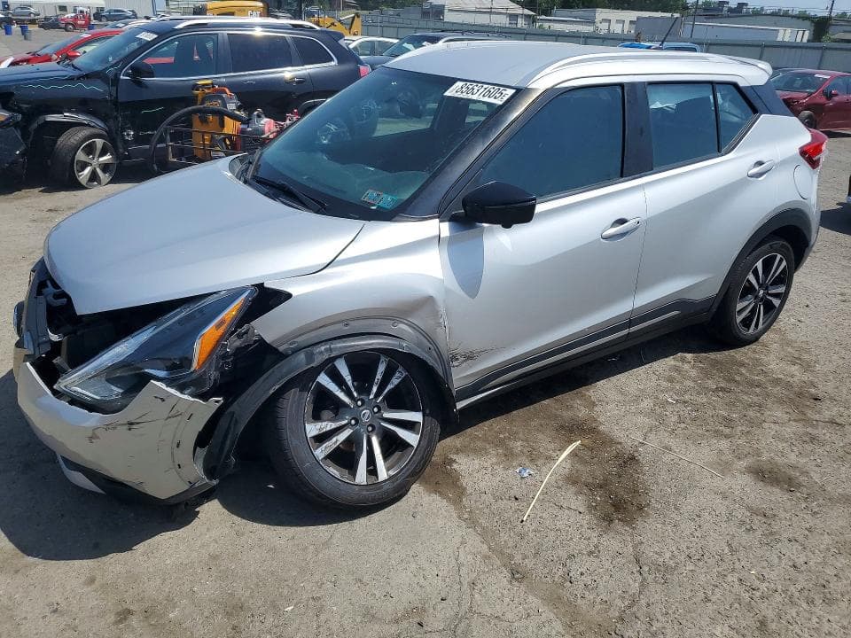 2019 NISSAN KICKS