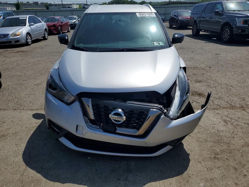 2019 NISSAN KICKS 5