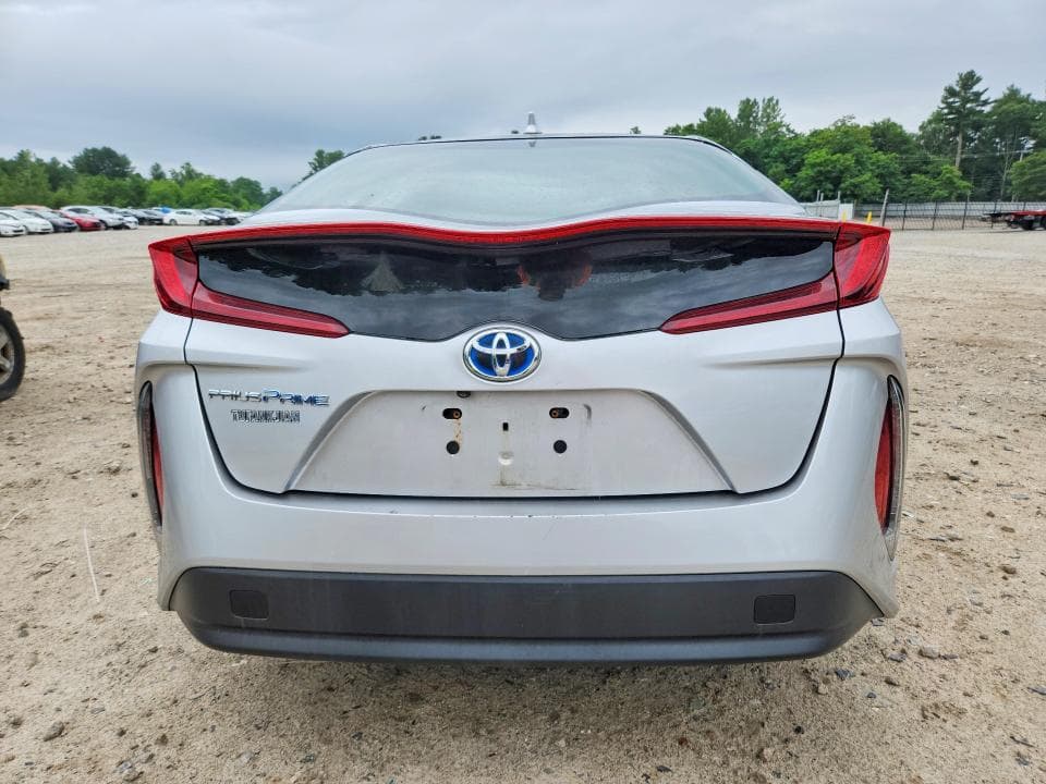 2018 TOYOTA PRIUS PRIME PREMIUM 6