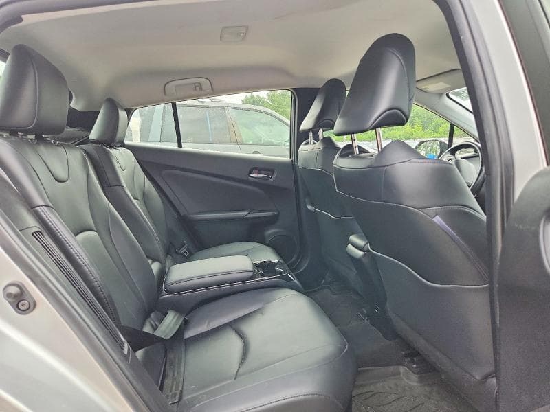 2018 TOYOTA PRIUS PRIME PREMIUM 10