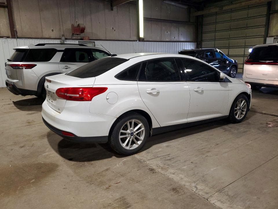 2017 FORD FOCUS SE 3
