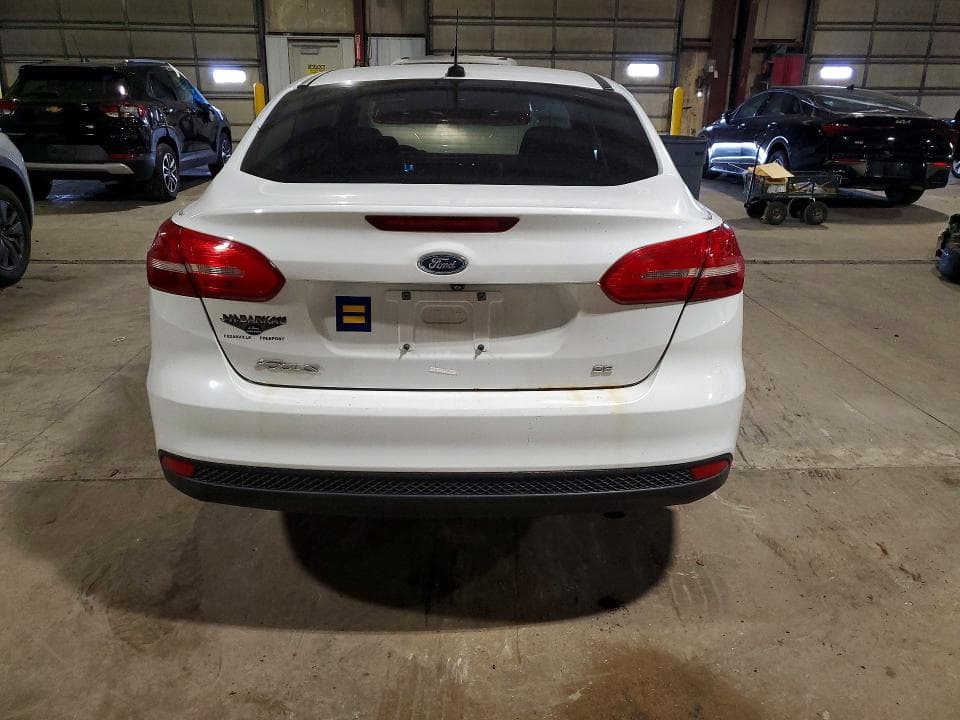 2017 FORD FOCUS SE 6