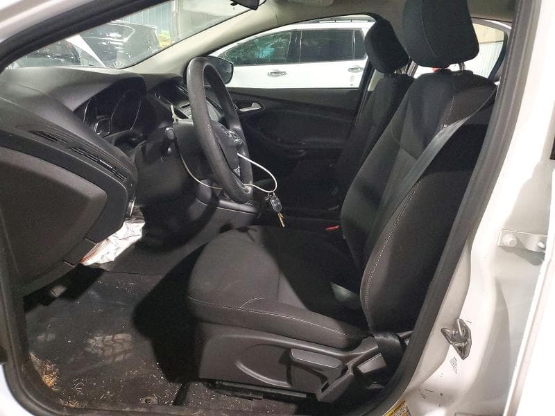 2017 FORD FOCUS SE 7