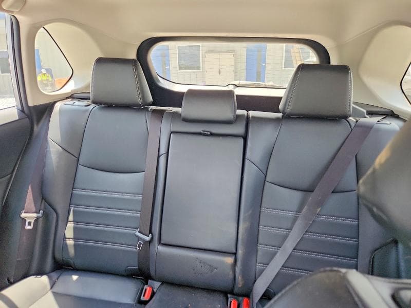 2023 TOYOTA RAV4 XLE PREMIUM 10