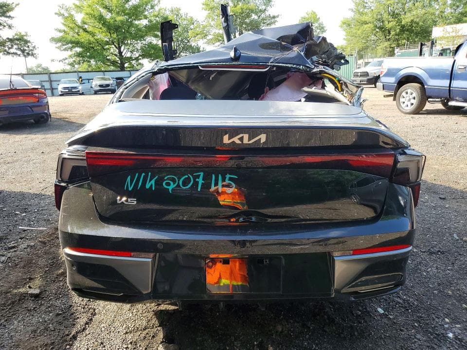 2026 KIA K5 6