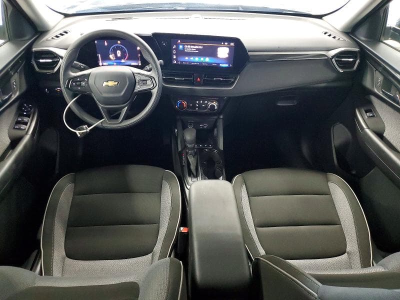 2025 CHEVROLET TRAILBLAZER LT LT 8