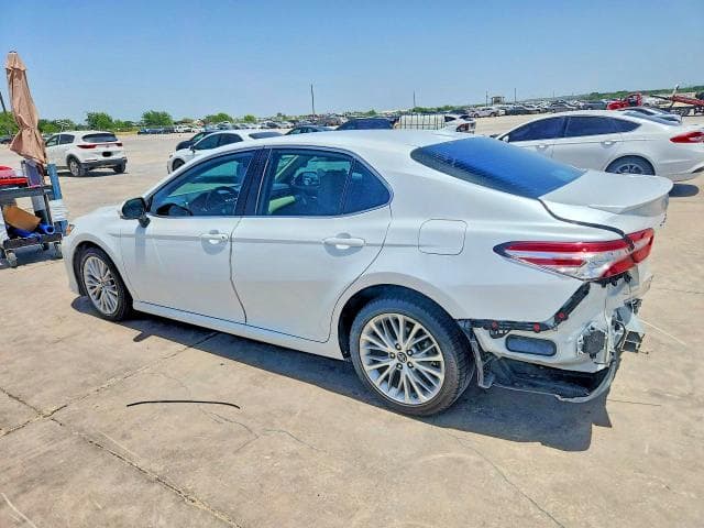 2019 TOYOTA CAMRY XLE XLE 2
