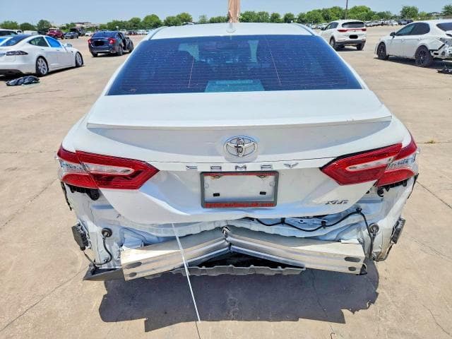 2019 TOYOTA CAMRY XLE XLE 6