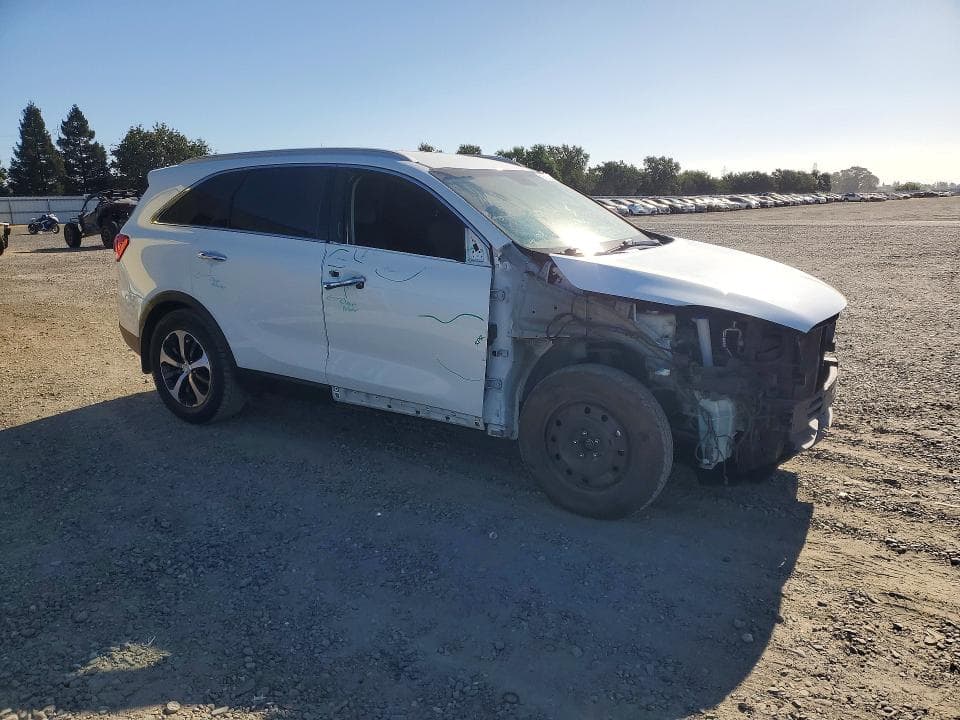 2017 KIA SORENTO EX 4