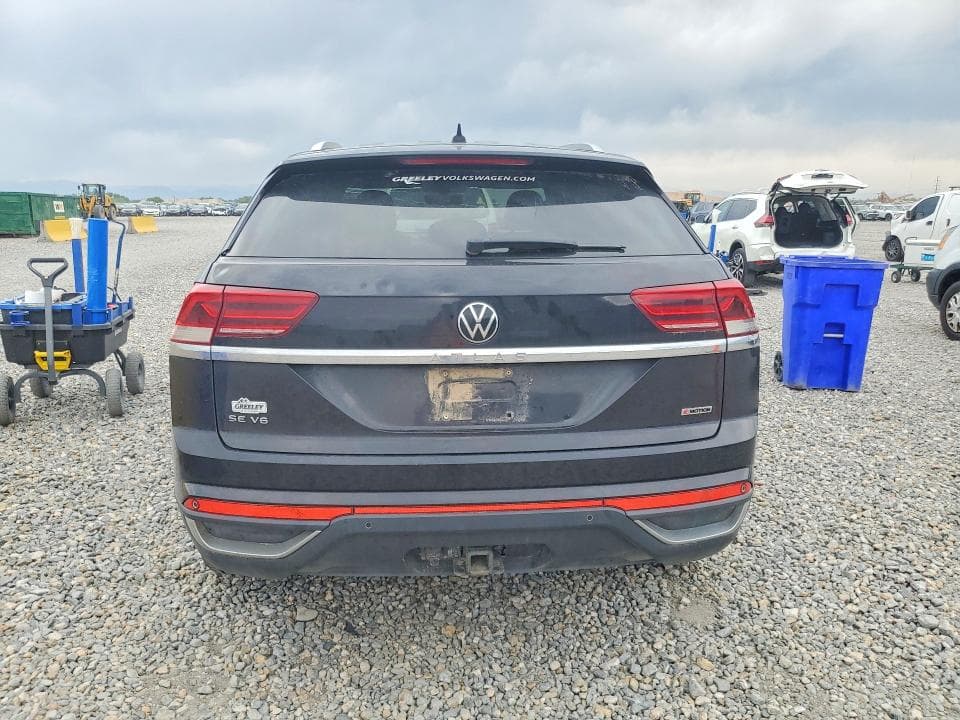 2022 VOLKSWAGEN ATLAS CROSS SPORT SE 6
