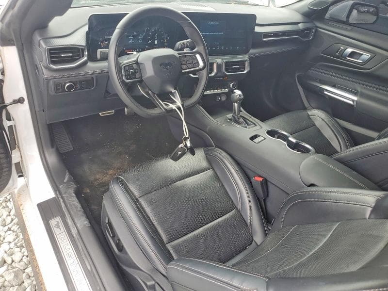 2025 FORD MUSTANG GT 8