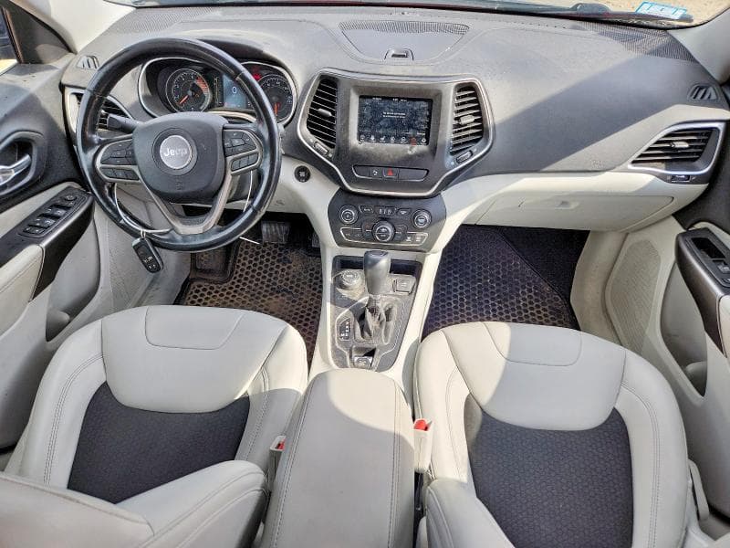 2020 JEEP CHEROKEE LATITUDE PLUS 9