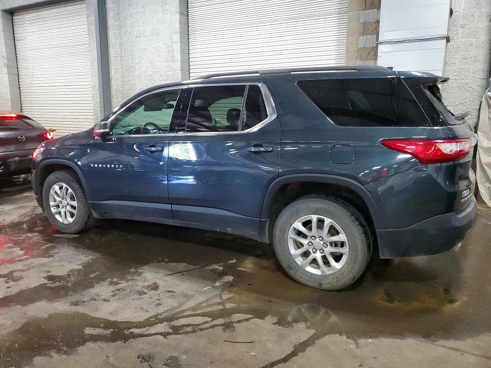 2021 CHEVROLET TRAVERSE LT 2