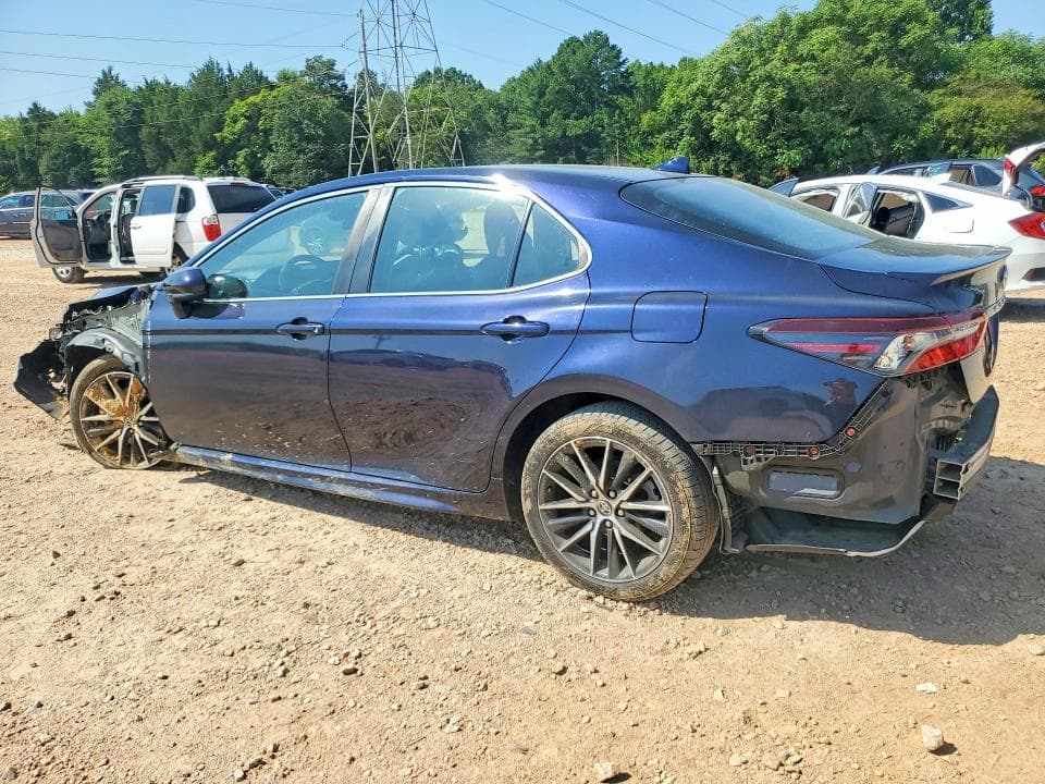 2021 TOYOTA CAMRY SE 2