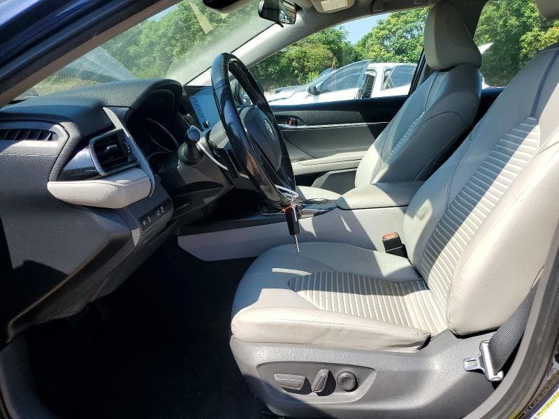 2021 TOYOTA CAMRY SE 7