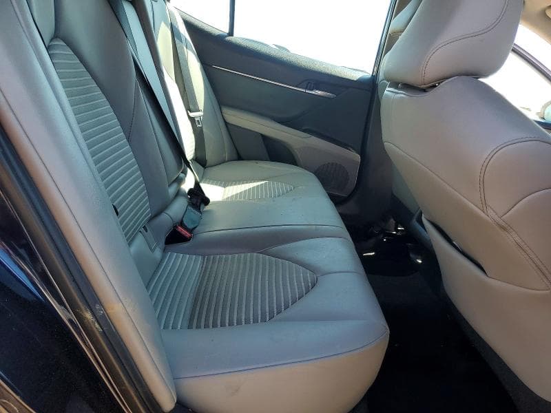 2021 TOYOTA CAMRY SE 10