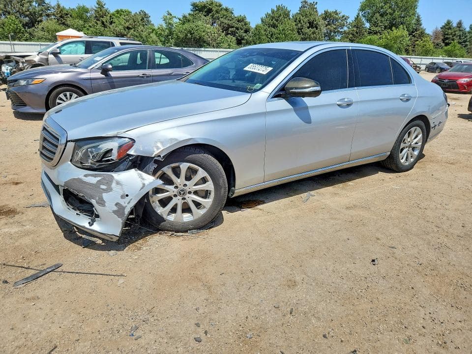 2017 MERCEDES-BENZ E 300 4MATIC 1