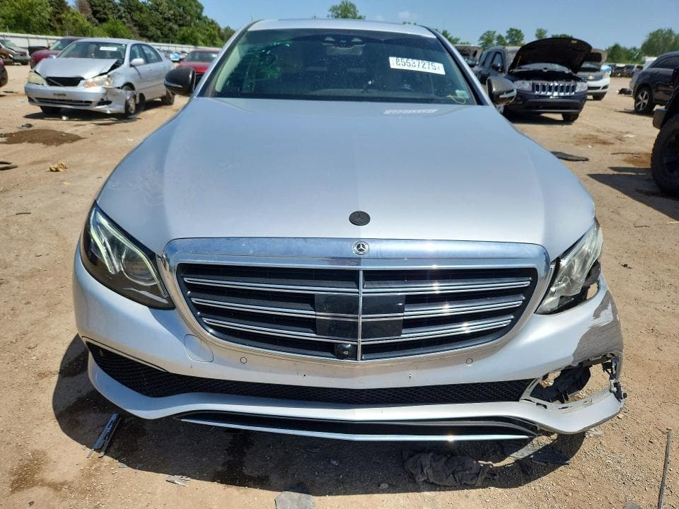 2017 MERCEDES-BENZ E 300 4MATIC 5