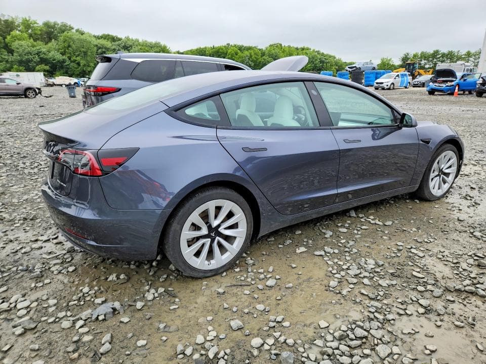 2023 TESLA MODEL 3 3