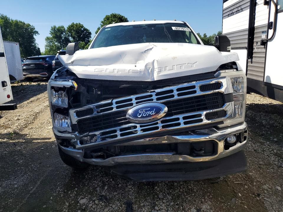 2023 FORD F350 SUPER DUTY 5