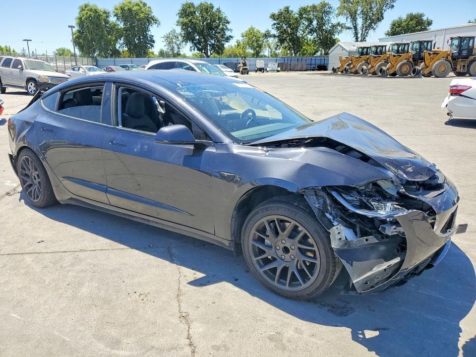 2025 TESLA MODEL 3 4