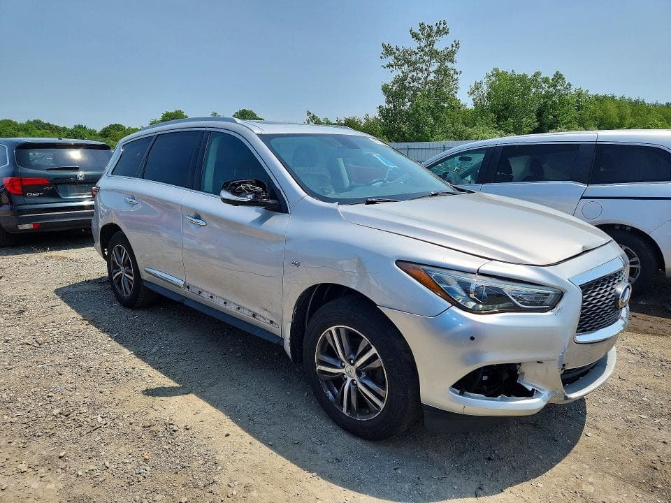2018 INFINITI QX60 BASE 4