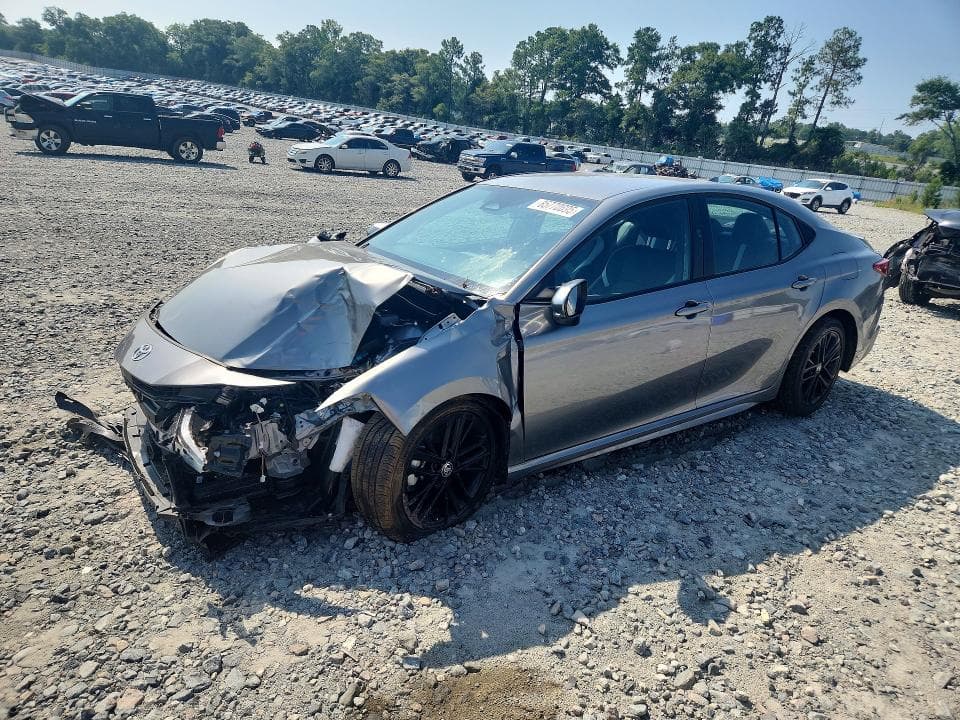 2026 TOYOTA CAMRY SE - 1
