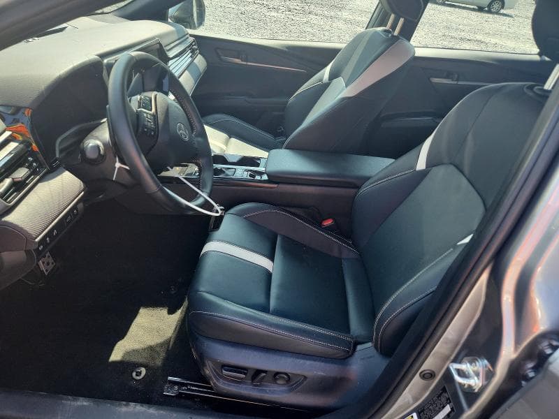 2026 TOYOTA CAMRY SE 7