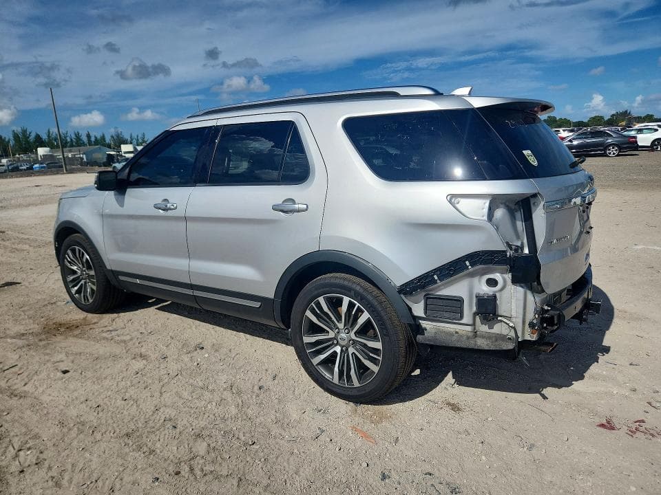 2017 FORD EXPLORER PLATINUM 2