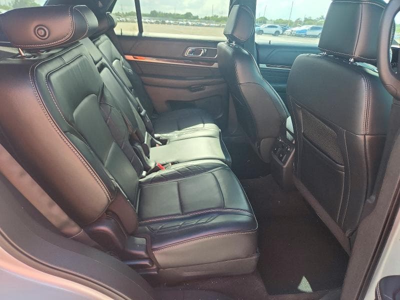 2017 FORD EXPLORER PLATINUM 11