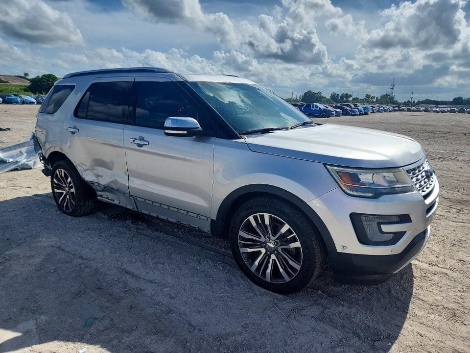 2017 FORD EXPLORER PLATINUM 4