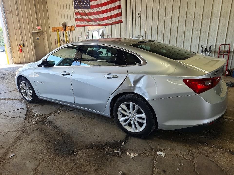 2017 CHEVROLET MALIBU LT 2