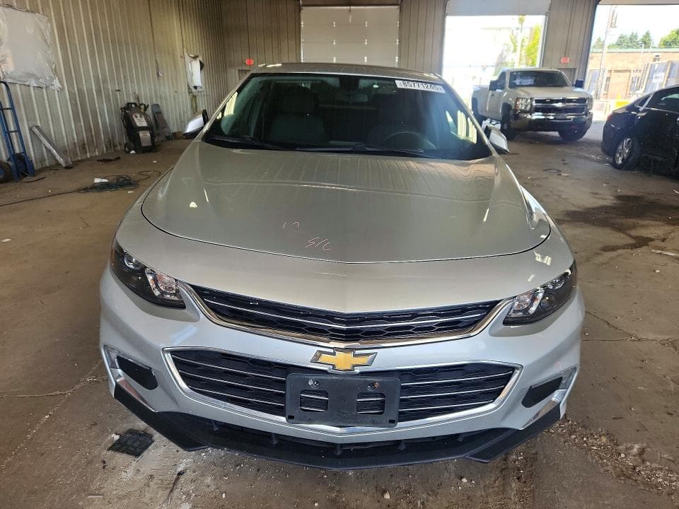 2017 CHEVROLET MALIBU LT 5