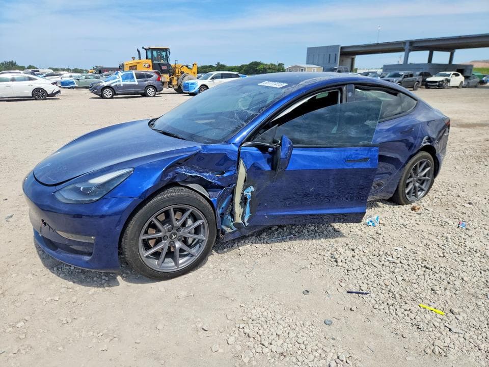 2022 TESLA MODEL 3 - 1