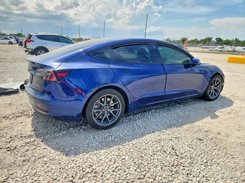 2022 TESLA MODEL 3 3