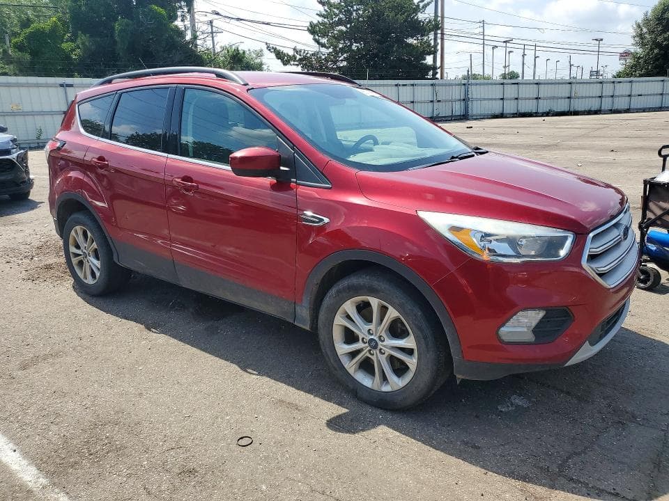 2018 FORD ESCAPE SE SE 4