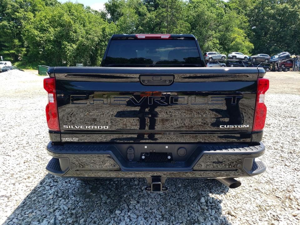 2025 CHEVROLET SILVERADO K2500 CUSTOM 6