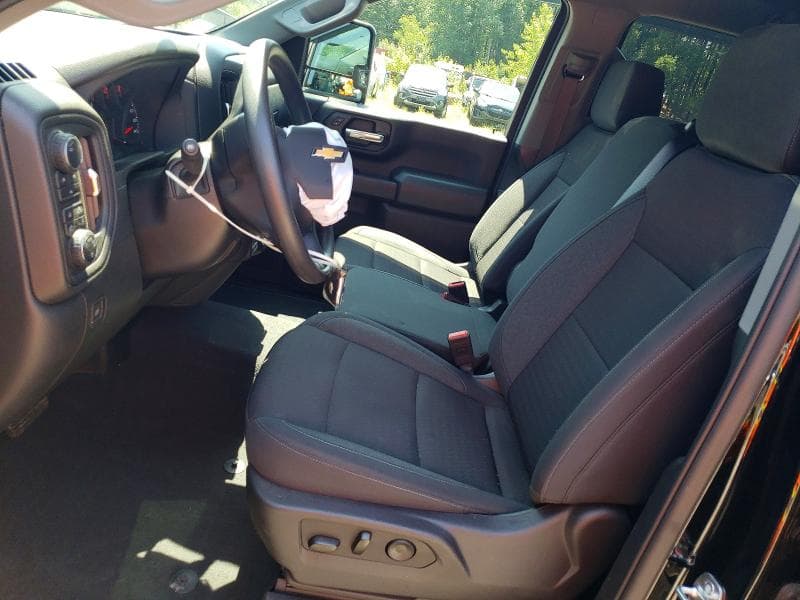 2025 CHEVROLET SILVERADO K2500 CUSTOM 7
