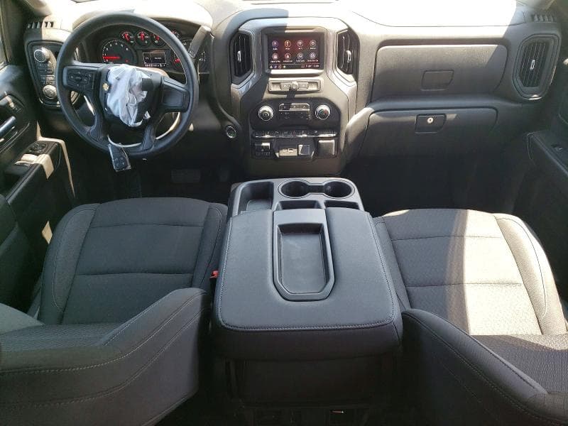 2025 CHEVROLET SILVERADO K2500 CUSTOM 8
