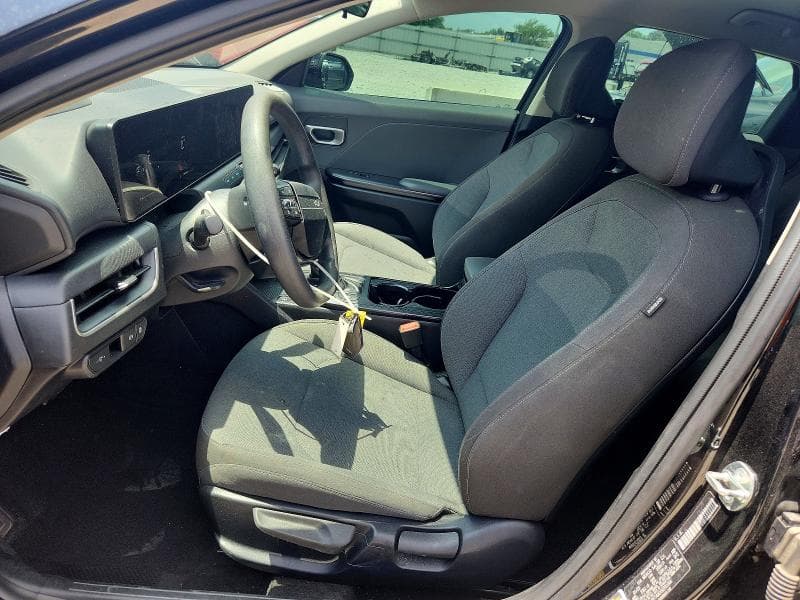 2025 KIA K4 LX 7