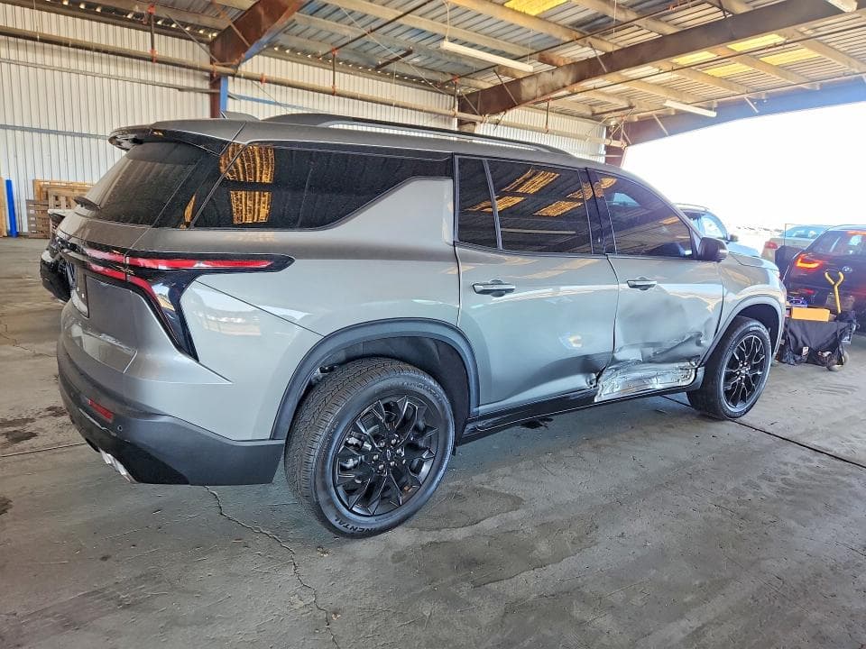 2026 CHEVROLET TRAVERSE 3