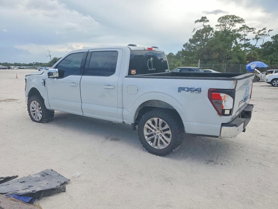 2025 FORD F150 XLT 2