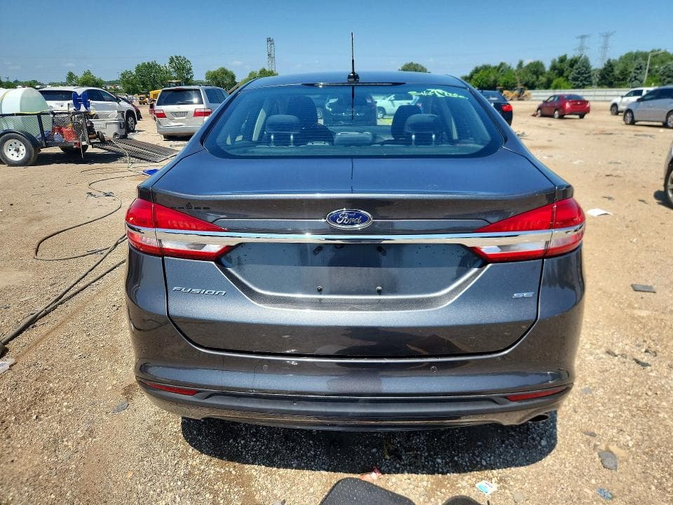 2017 FORD FUSION SE 6