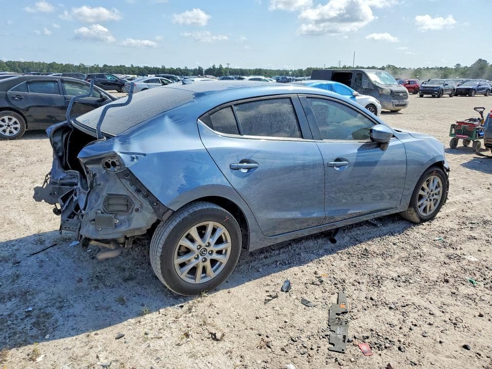 2016 MAZDA 3 TOURING 3
